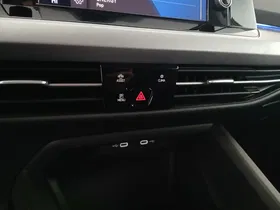 VW Golf VIII Variant 2.0 TDI Life | Thumbnail 23 von 26