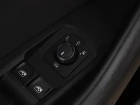 VW Passat Var.2.0 TDI BMT Business | Thumbnail 22 von 24