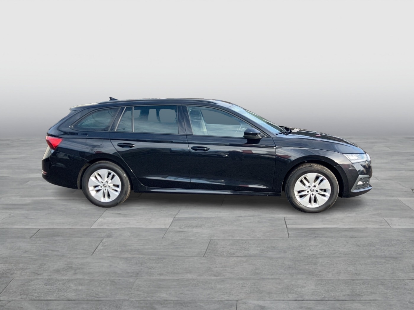 Skoda Octavia Combi 2.0 TDI Ambition | Bild 6 von 27