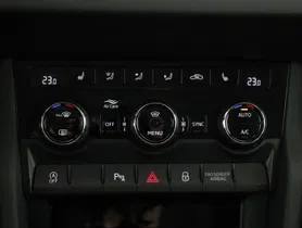 Skoda Karoq 2.0 TDI Ambition | Thumbnail 20 von 24
