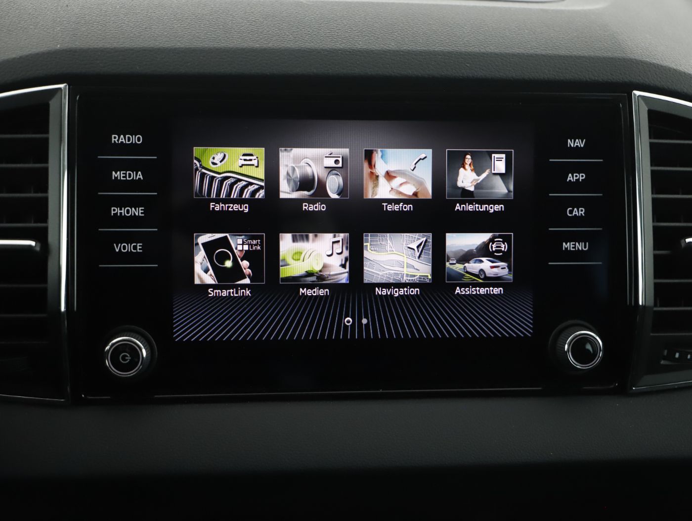 Skoda Karoq 2.0 TDI Ambition | Bild 17 von 24