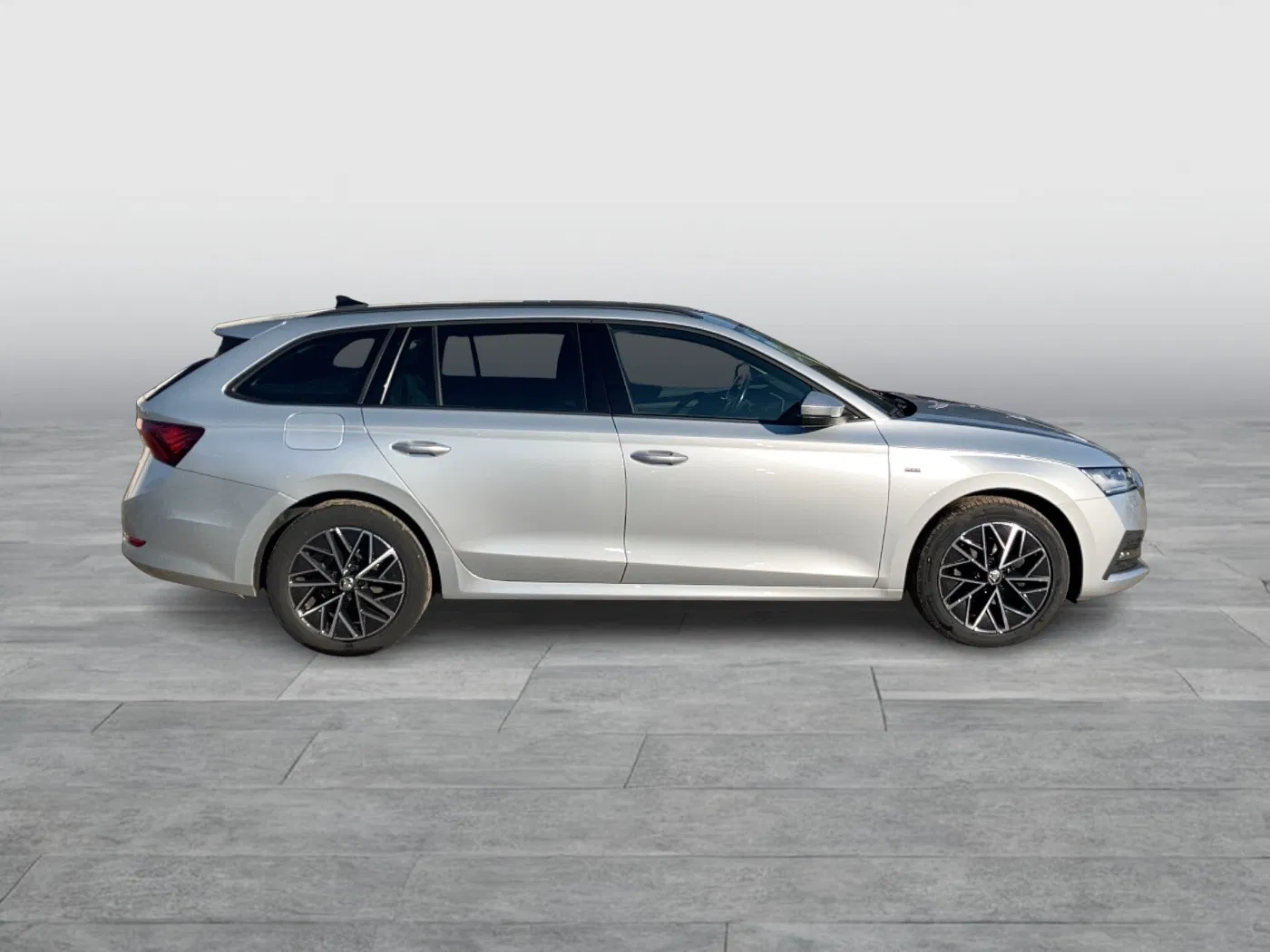 Skoda Octavia Combi 2.0 TDI Ambition | Bild 5 von 24