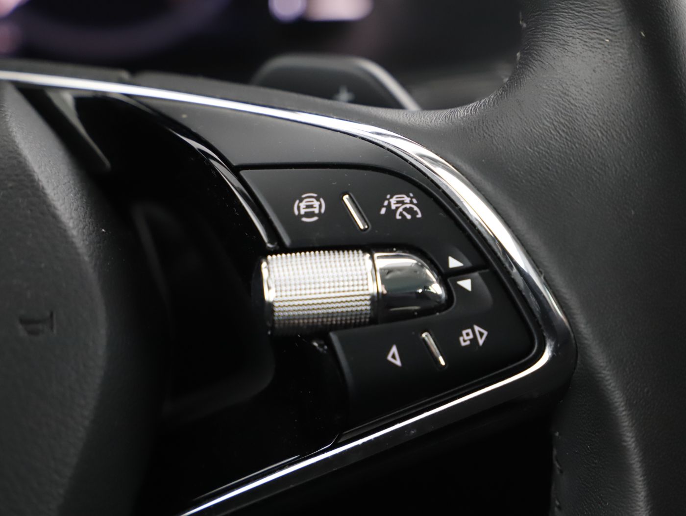 Skoda Superb Combi 2.0 TDI Ambition | Bild 15 von 25
