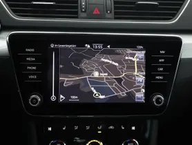 Skoda Superb Combi 2.0 TDI Ambition | Thumbnail 18 von 25