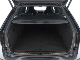 Skoda Superb Combi 1.4 TSI iV Sportl. | Thumbnail 25 von 26