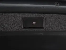 Skoda Superb Combi 1.4 TSI iV Sportl. | Thumbnail 26 von 26