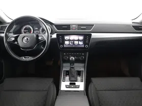 Skoda Superb Combi 2.0 TDI Amb. DSG | Thumbnail 10 von 24