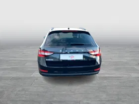 Skoda Superb Combi 2.0 TDI Ambition | Thumbnail 4 von 18