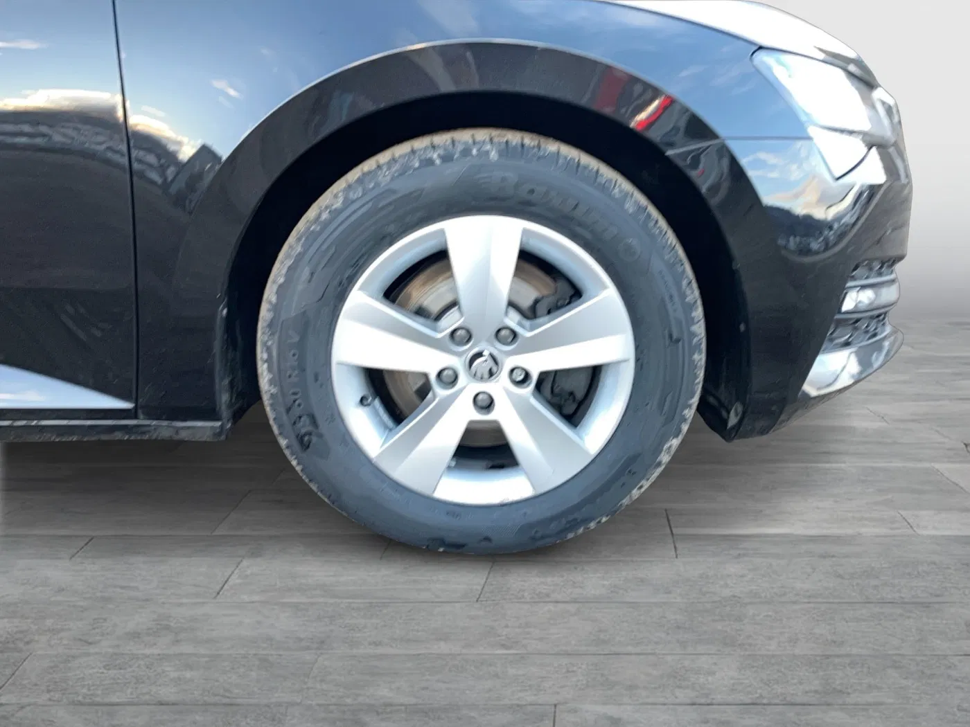 Skoda Superb Combi 2.0 TDI Ambition | Bild 8 von 18