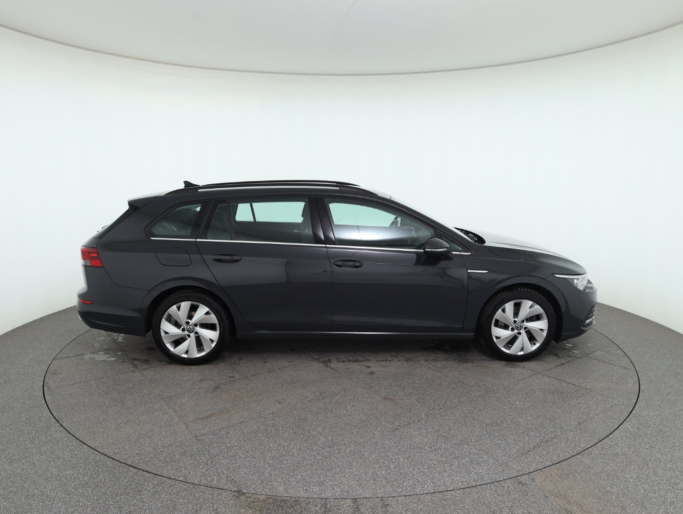 VW Golf VIII Variant 2.0 TDI Style | Bild 5 von 30