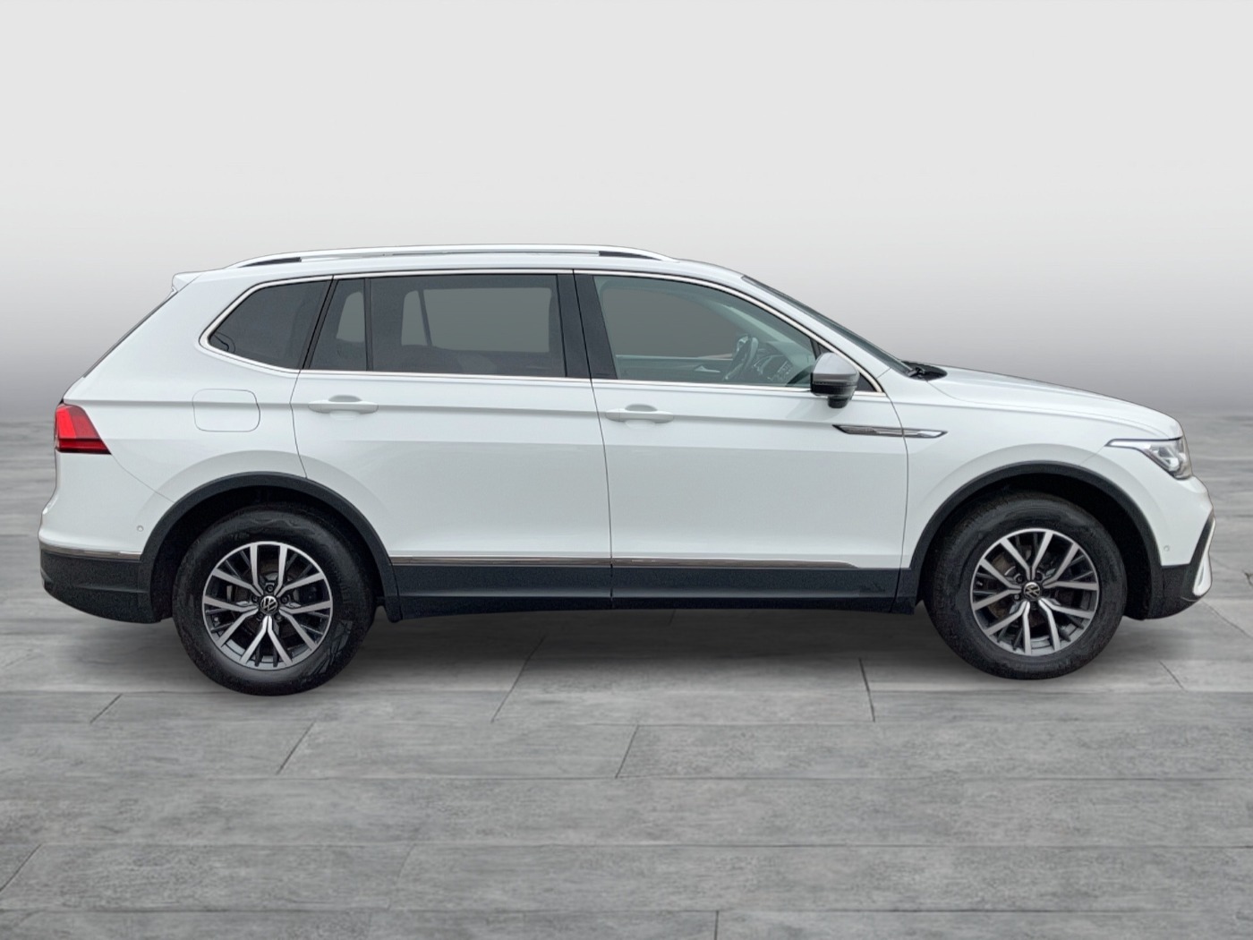 VW Tiguan Allspace 2.0 TDI  Life | Bild 7 von 28