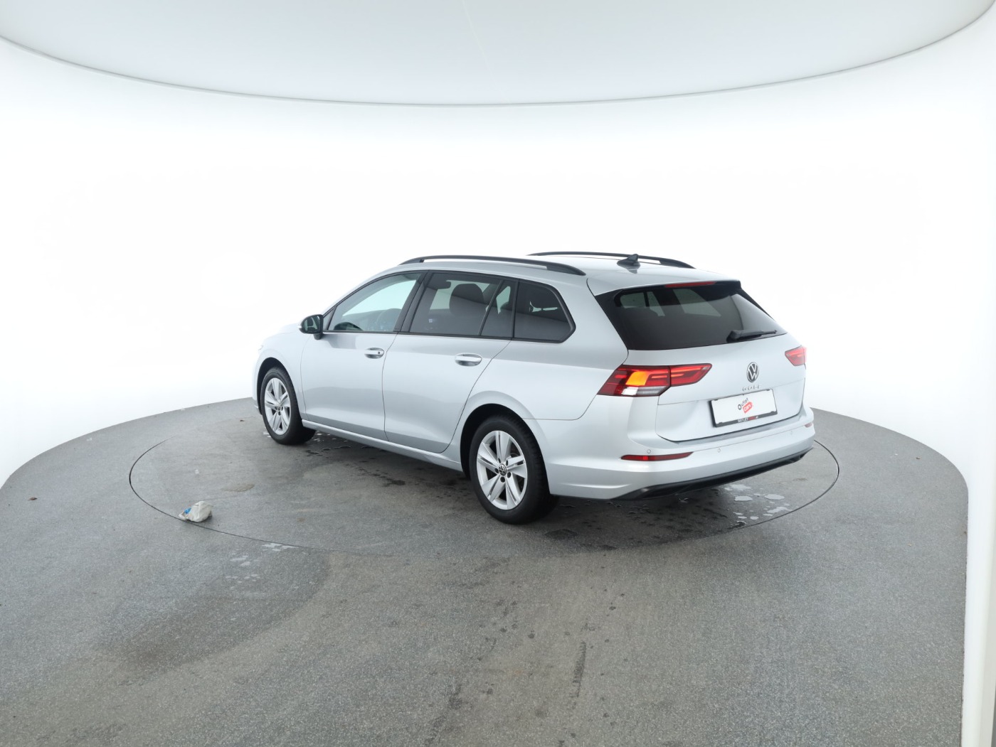 VW Golf VIII Variant 2.0 TDI Life | Bild 4 von 24