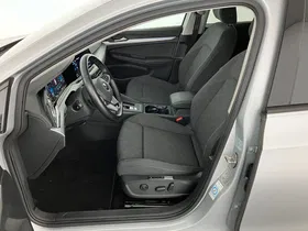 VW Golf VIII Variant 2.0 TDI Life | Thumbnail 12 von 24