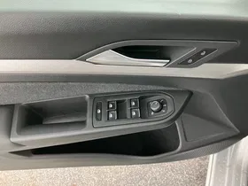 VW Golf VIII Variant 2.0 TDI Life | Thumbnail 11 von 24