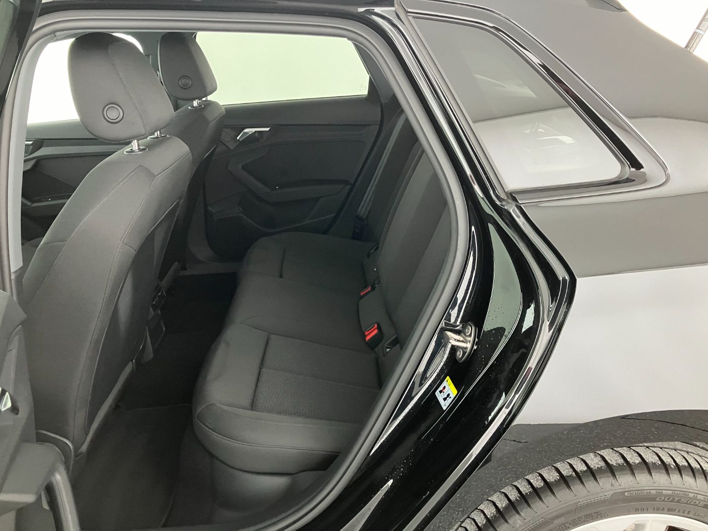 Audi A3 SB 30 TFSI advanced | Bild 24 von 25