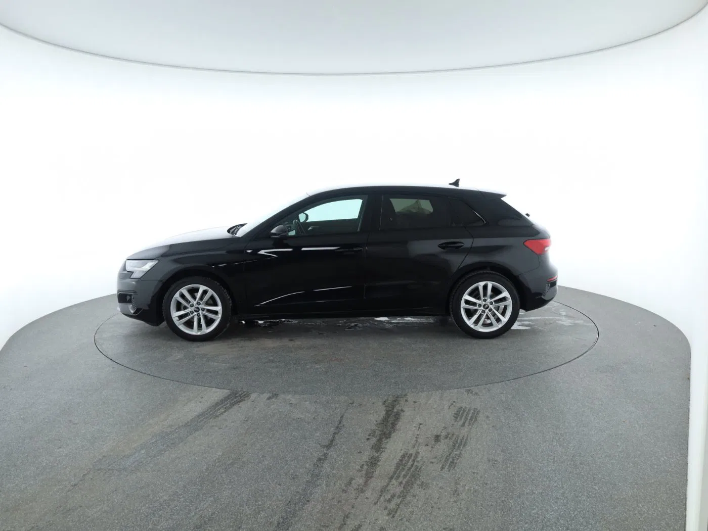 Audi A3 SB 30 TFSI advanced | Bild 6 von 25