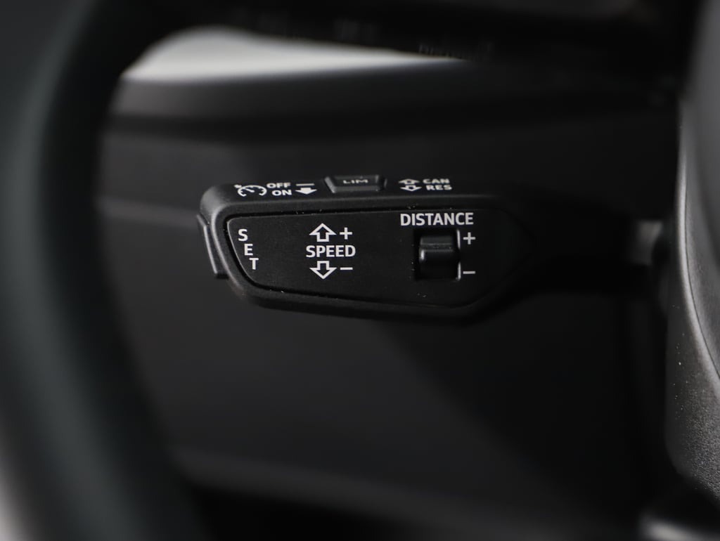 Audi A3 Sportback 30 2.0 TDI advanced | Bild 14 von 29