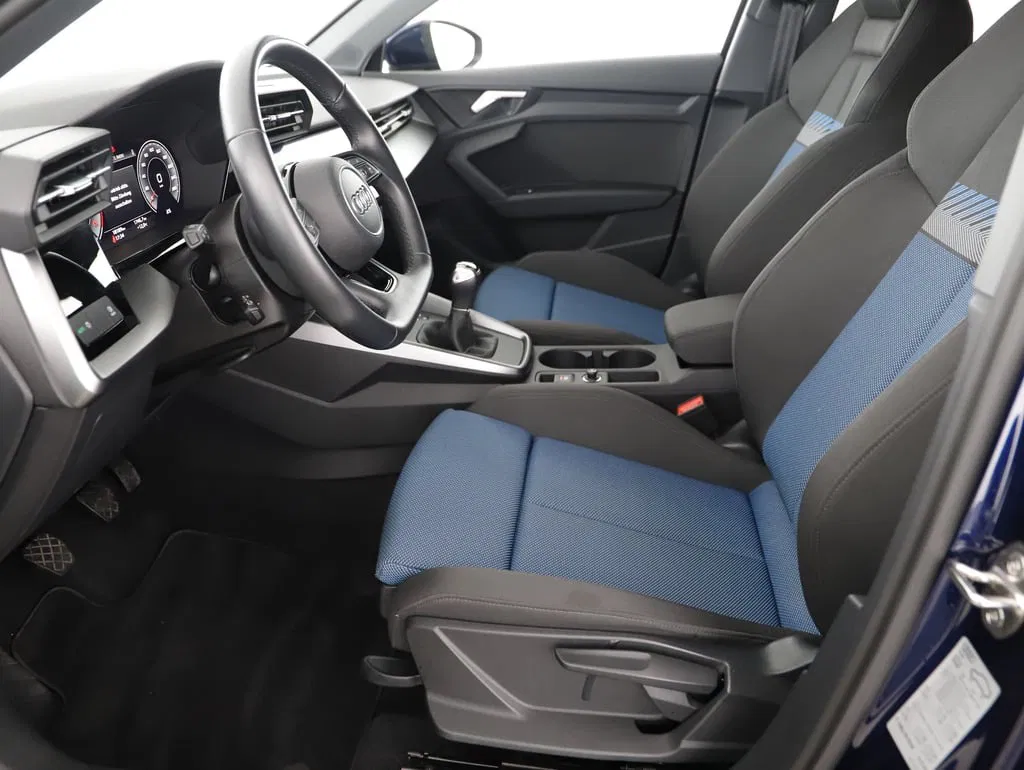 Audi A3 Sportback 30 2.0 TDI advanced | Bild 15 von 29