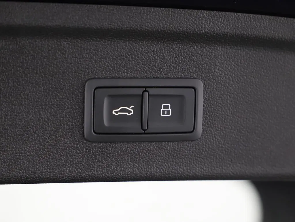 Audi A3 Sportback 30 2.0 TDI advanced | Bild 28 von 29