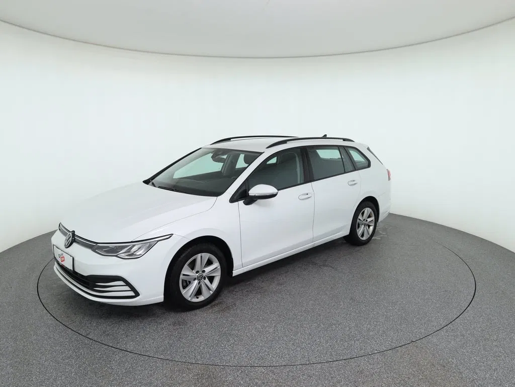 VW Golf VIII Variant 2.0 TDI Life | Bild 1 von 25