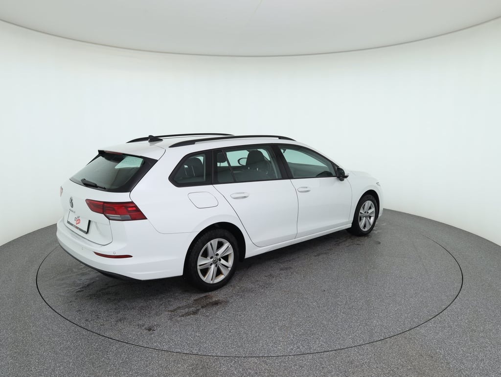 VW Golf VIII Variant 2.0 TDI Life | Bild 5 von 25