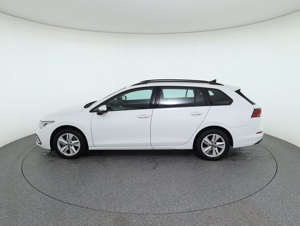 VW Golf VIII Variant 2.0 TDI Life | Bild 8 von 25