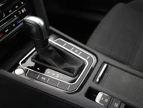 VW Passat Variant 2.0 TDI BMT Business | Thumbnail 18 von 22