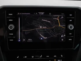 VW Passat Variant 2.0 TDI BMT Business | Thumbnail 16 von 22