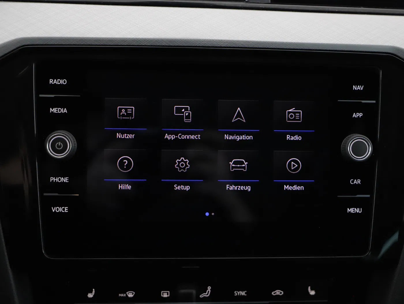 VW Passat Variant 2.0 TDI BMT Business | Bild 14 von 22