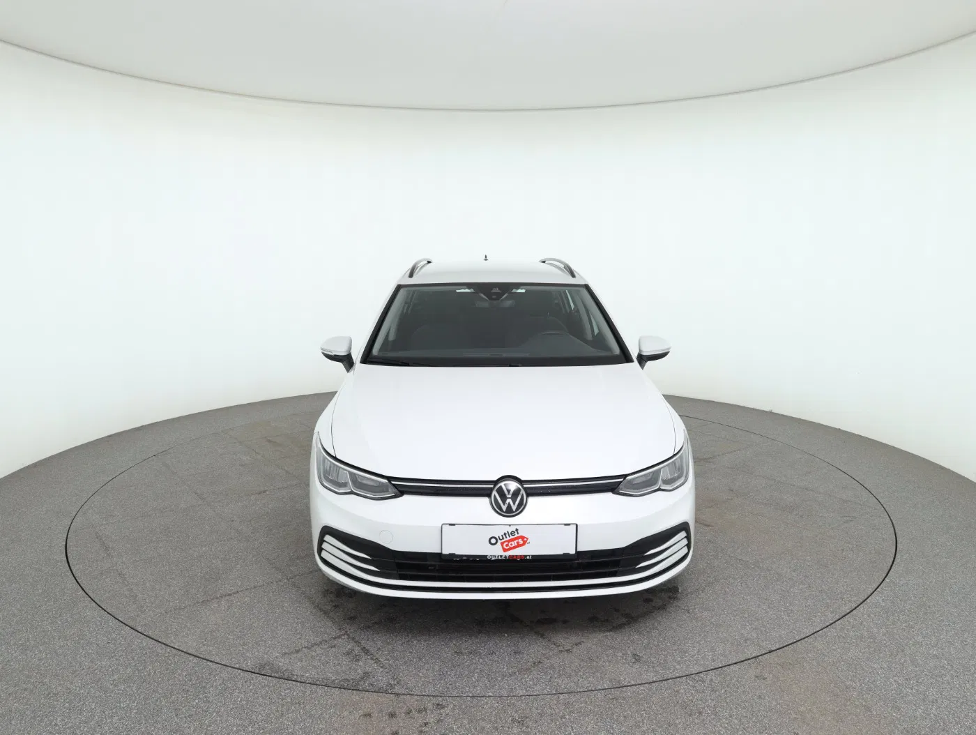 VW Golf VIII Variant 2.0 TDI Life | Bild 2 von 25