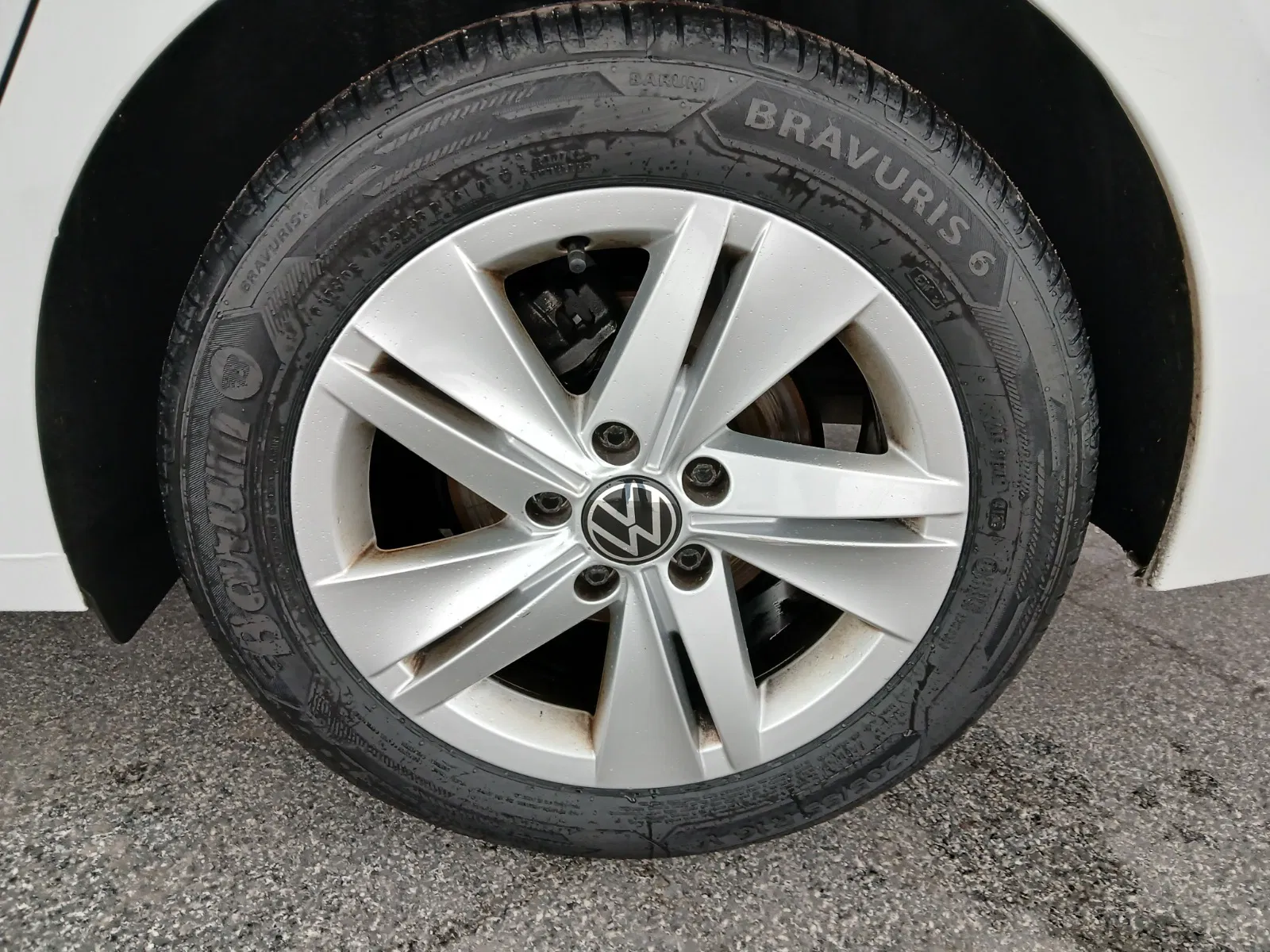 VW Golf VIII Variant 2.0 TDI Life | Bild 9 von 25