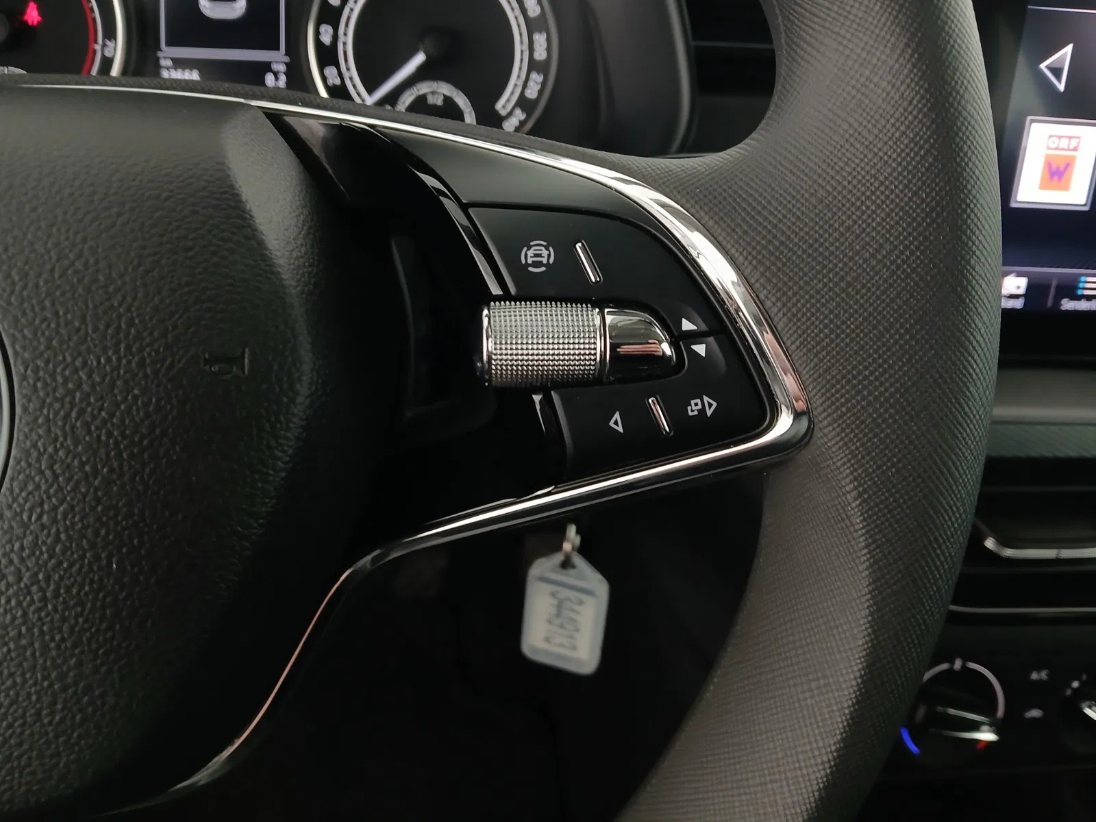 Skoda Scala 1.0 TSI Sport | Bild 17 von 28