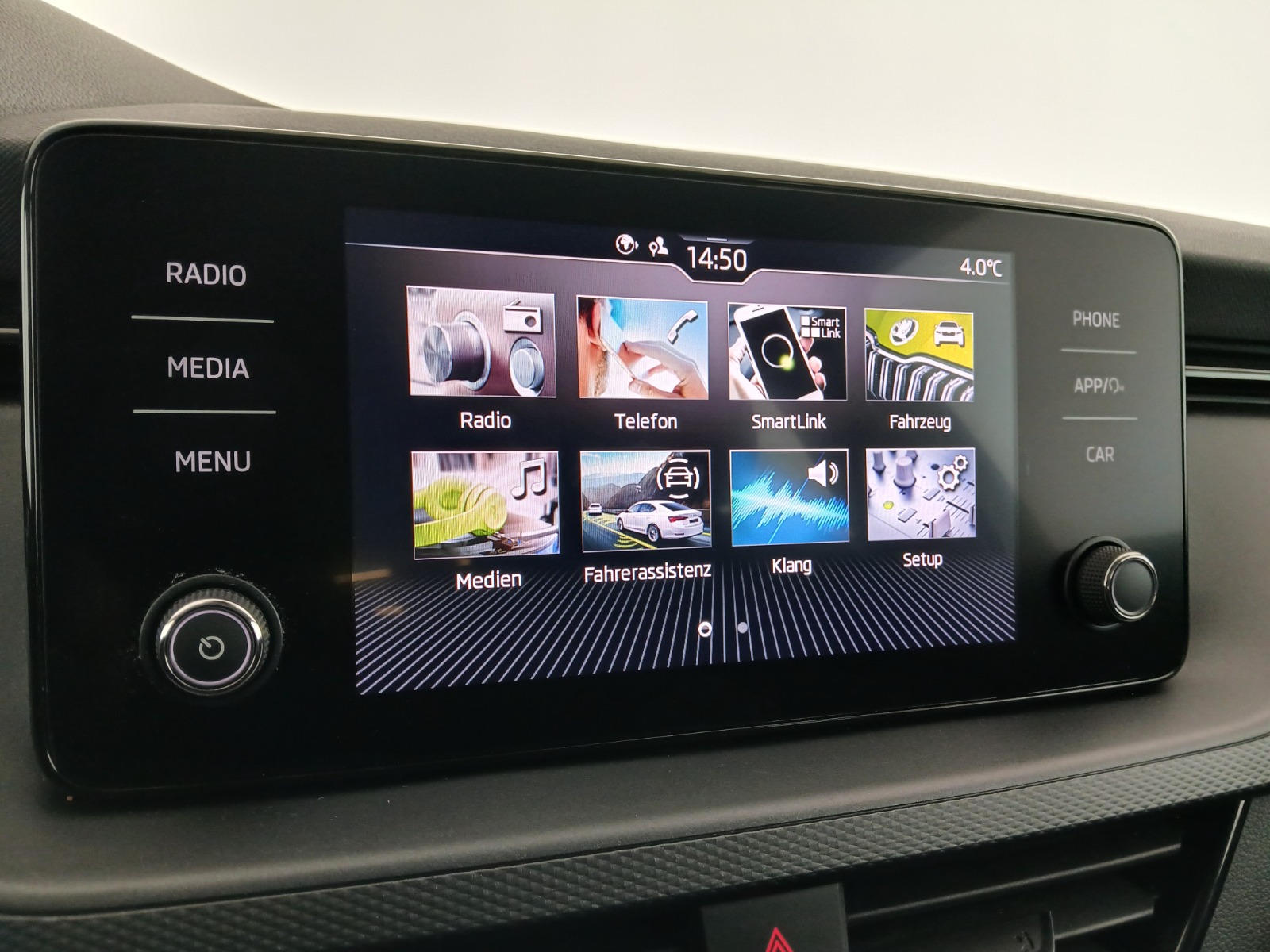 Skoda Scala 1.0 TSI Sport | Bild 20 von 28