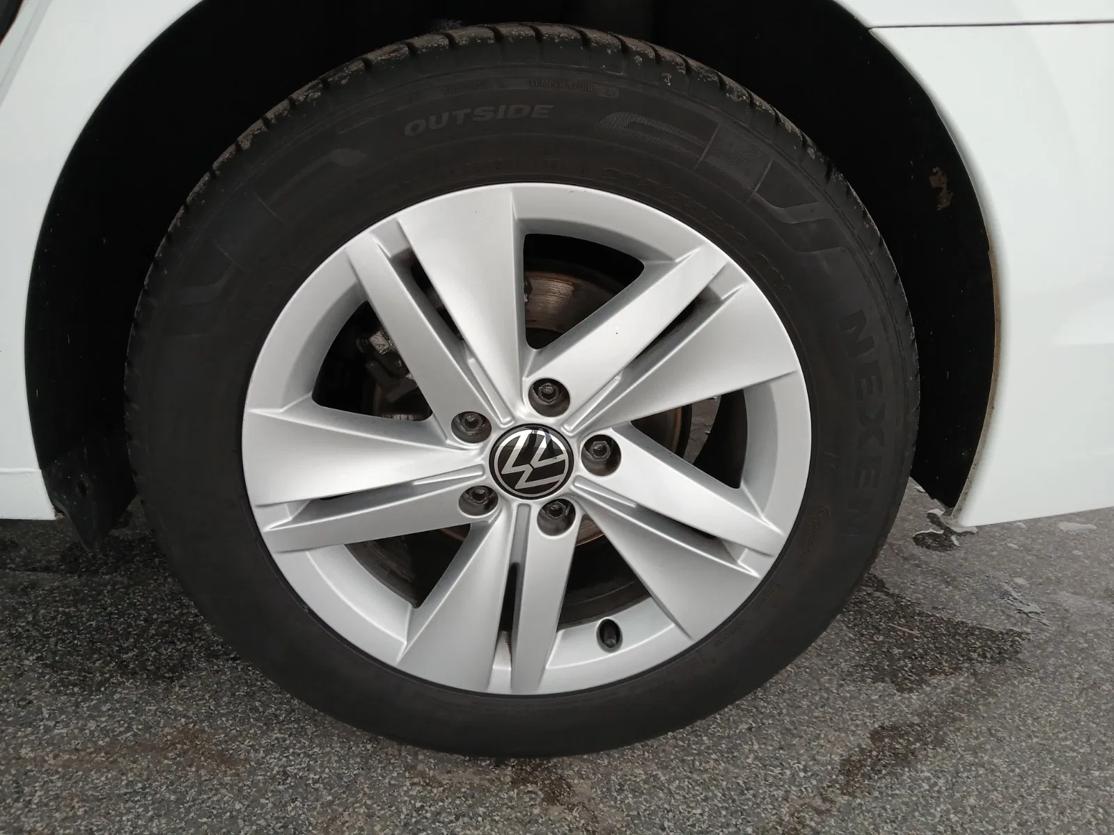 VW Golf VIII Variant 2.0 TDI Life | Bild 9 von 26