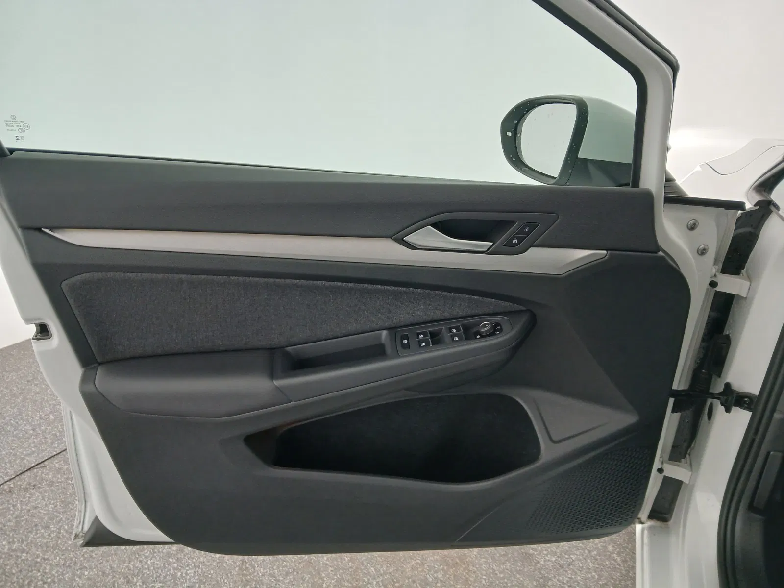 VW Golf VIII Variant 2.0 TDI Life | Bild 10 von 26