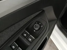 VW Golf VIII Variant 2.0 TDI Life | Thumbnail 11 von 26