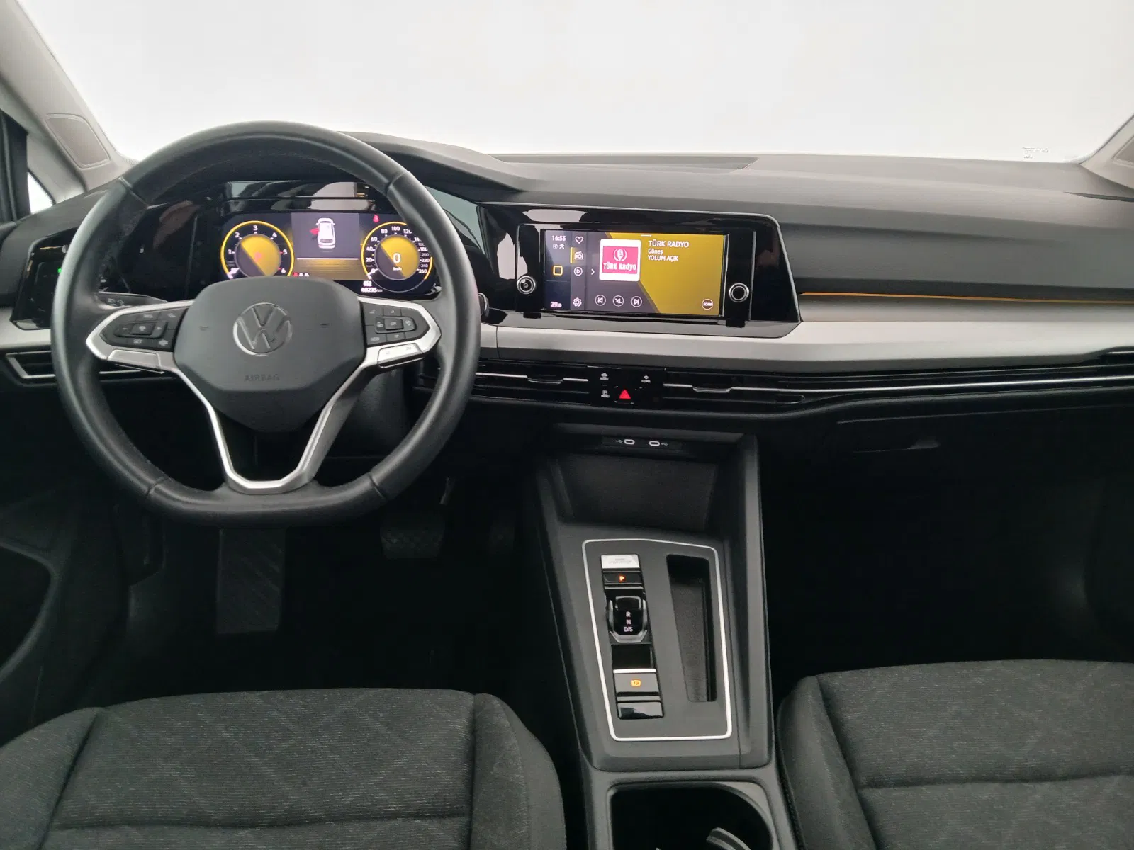 VW Golf VIII Variant 2.0 TDI Life | Bild 14 von 26