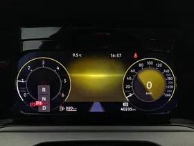VW Golf VIII Variant 2.0 TDI Life | Thumbnail 15 von 26