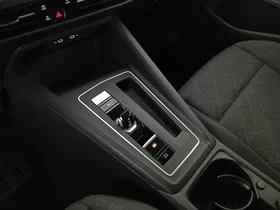 VW Golf VIII Variant 2.0 TDI Life | Thumbnail 24 von 26