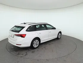 Skoda Octavia Combi 2.0 TDI Ambition | Thumbnail 6 von 30