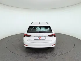 Skoda Octavia Combi 2.0 TDI Ambition | Thumbnail 7 von 30