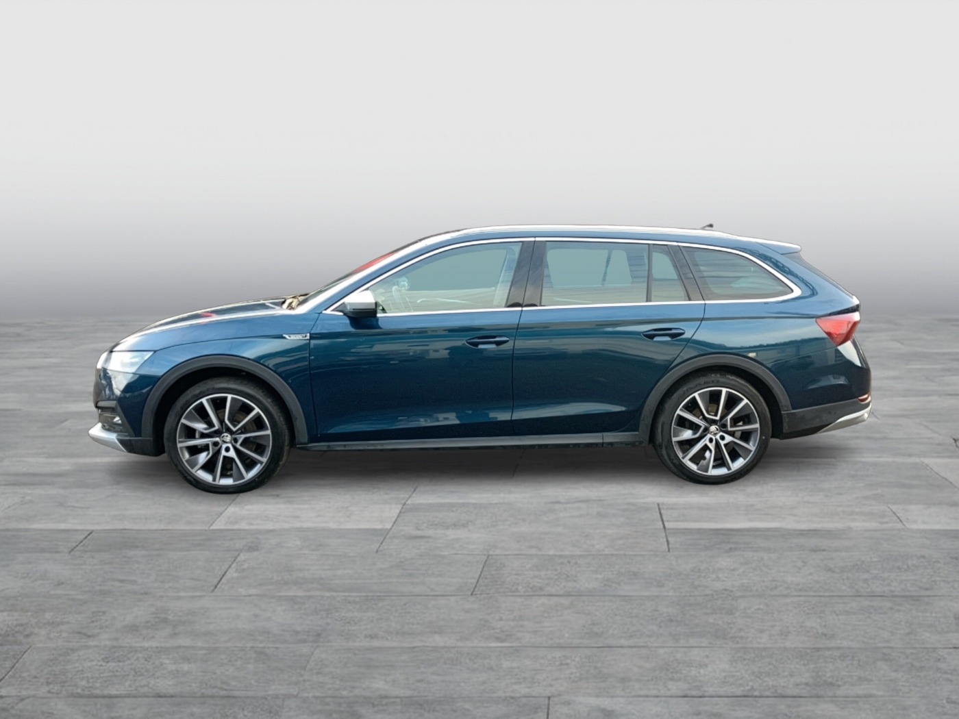 Skoda Octavia Combi 2.0 TDI Scout | Bild 3 von 27