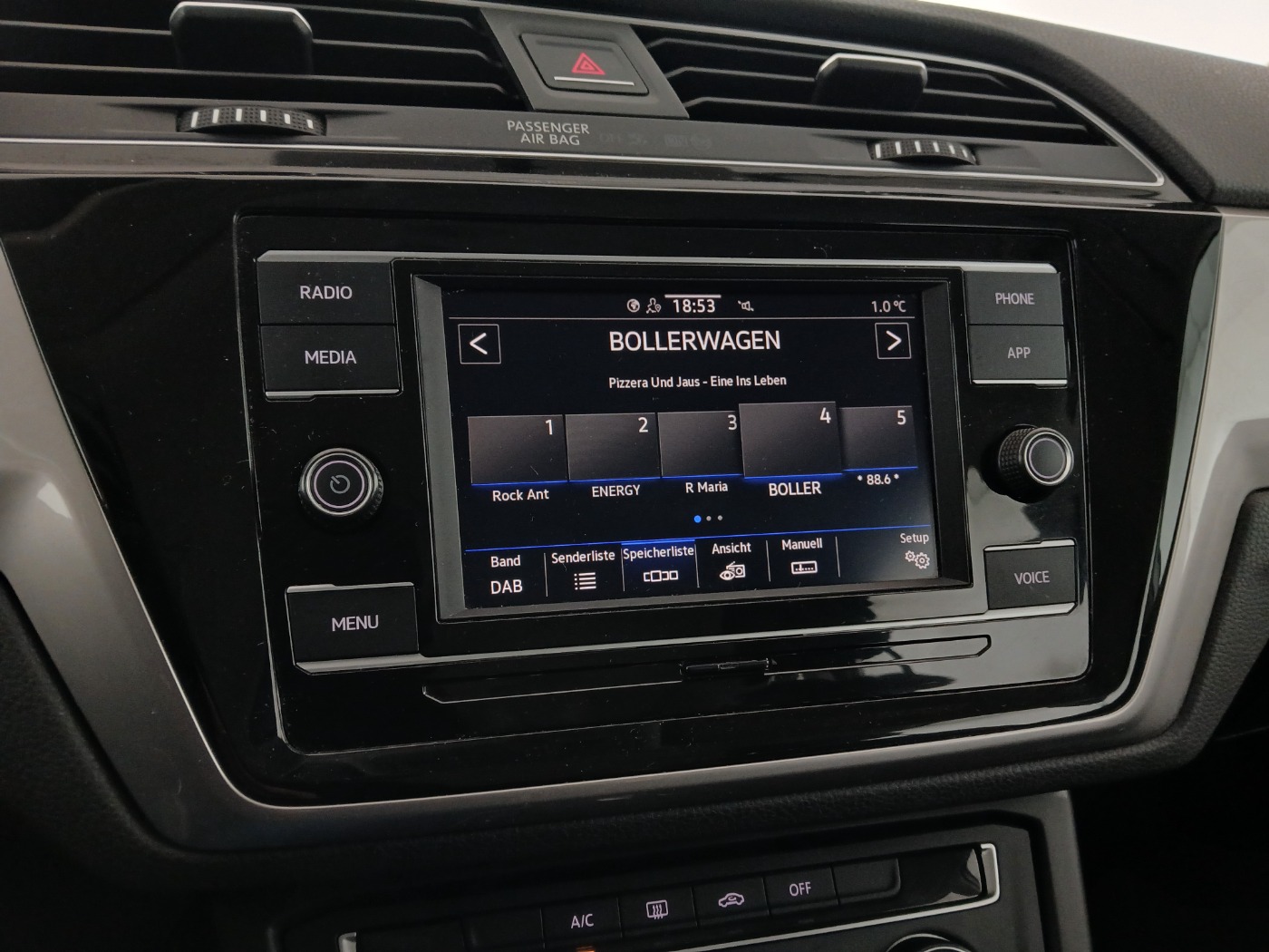 VW Touran 2.0 TDI BMT | Bild 17 von 27