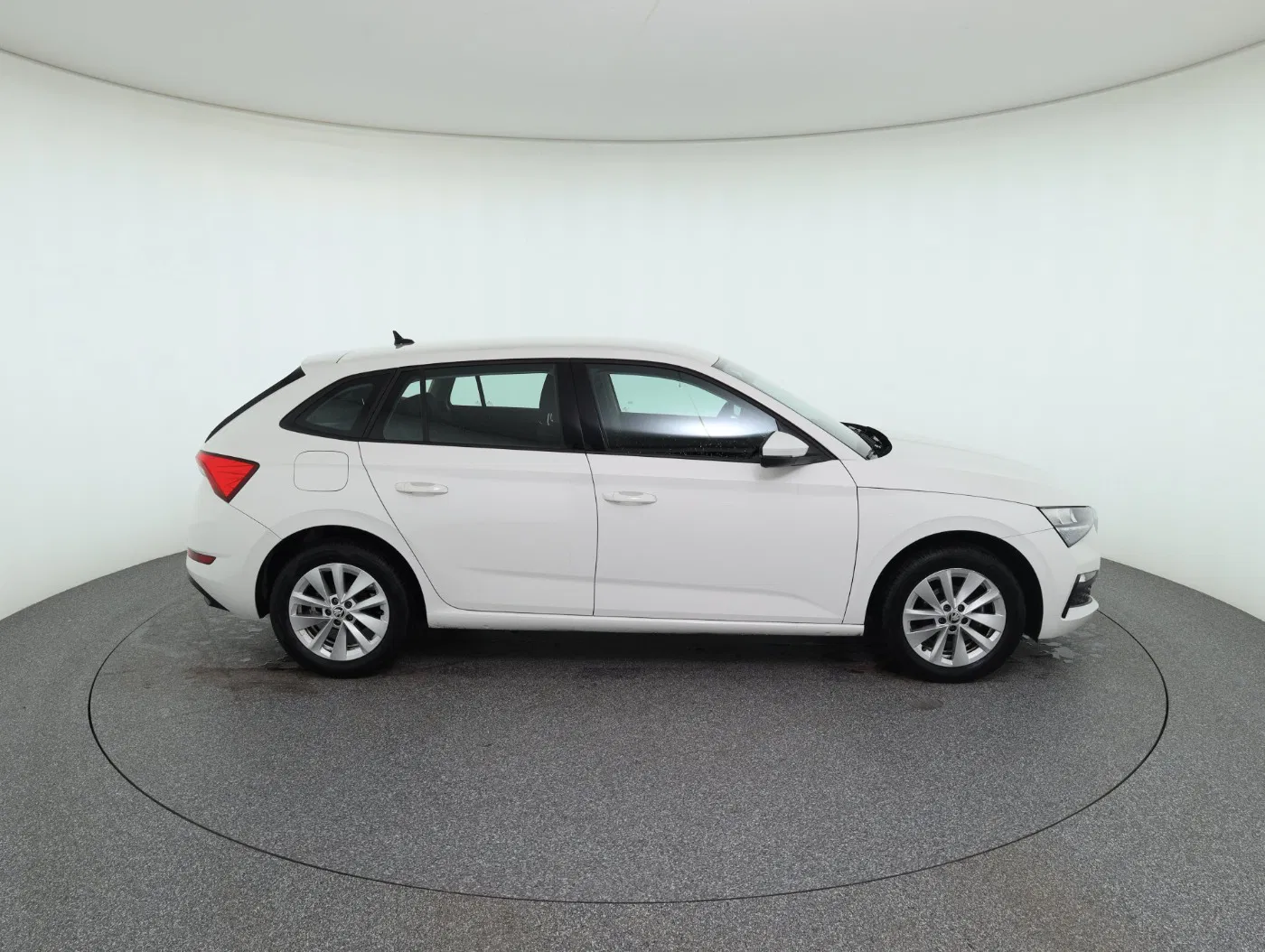 Skoda Scala 1.0 TSI Sport | Bild 4 von 27