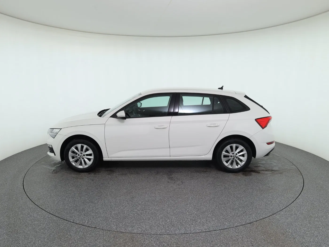 Skoda Scala 1.0 TSI Sport | Bild 8 von 27