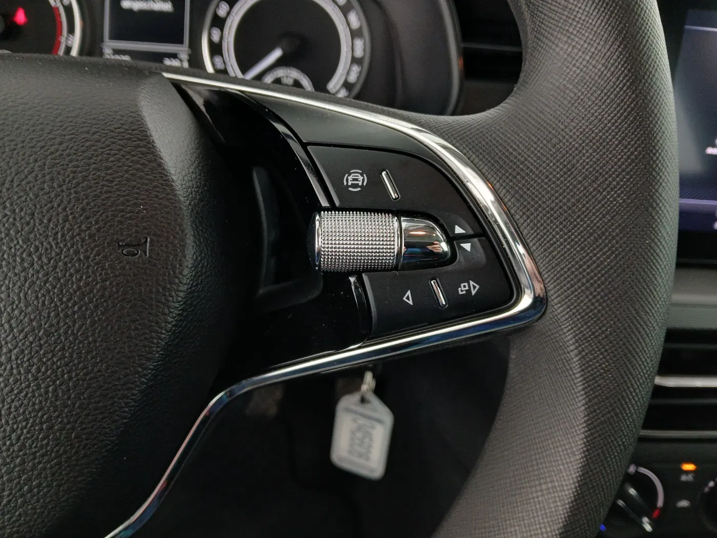 Skoda Scala 1.0 TSI Sport | Bild 17 von 27