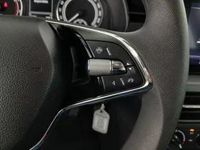 Skoda Scala 1.0 TSI Sport | Thumbnail 17 von 27