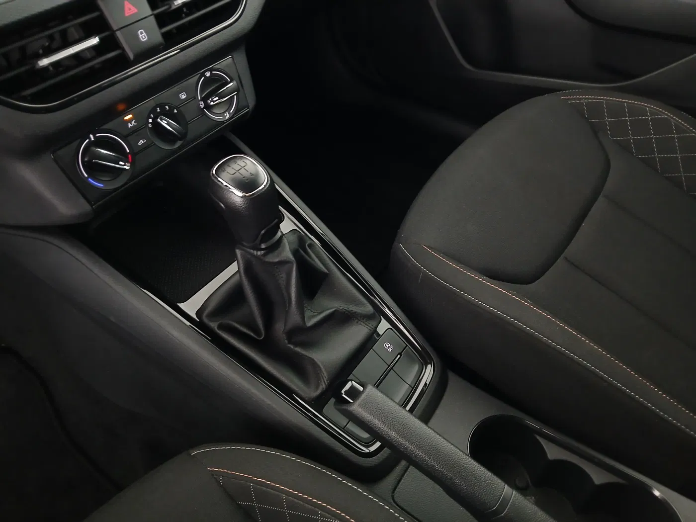 Skoda Scala 1.0 TSI Sport | Bild 25 von 27