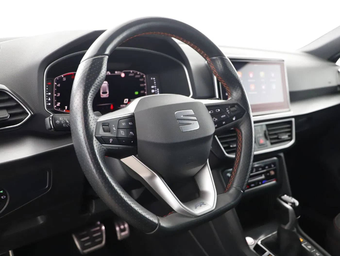 Seat Tarraco 2.0 TDI 4Drive FR | Bild 14 von 29