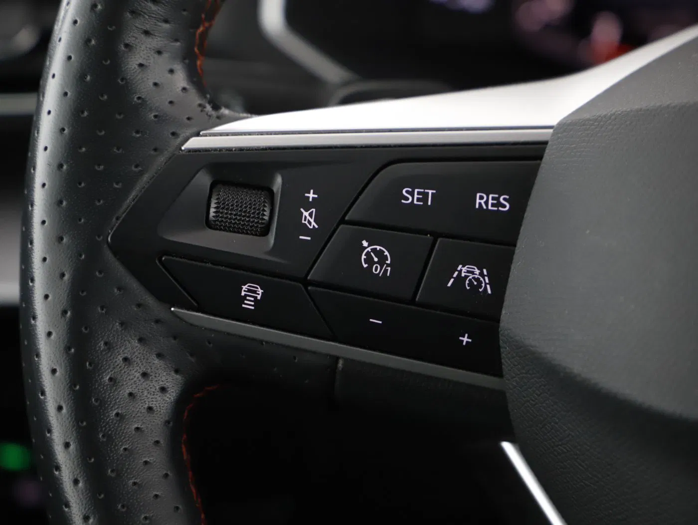 Seat Tarraco 2.0 TDI 4Drive FR | Bild 17 von 25